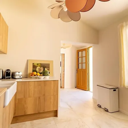 - Pool - Panoramic View Cassis