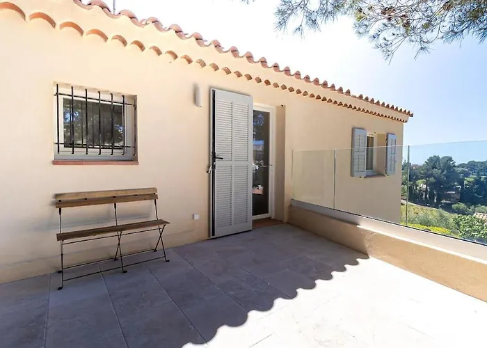 - Pool - Panoramic View * Каси